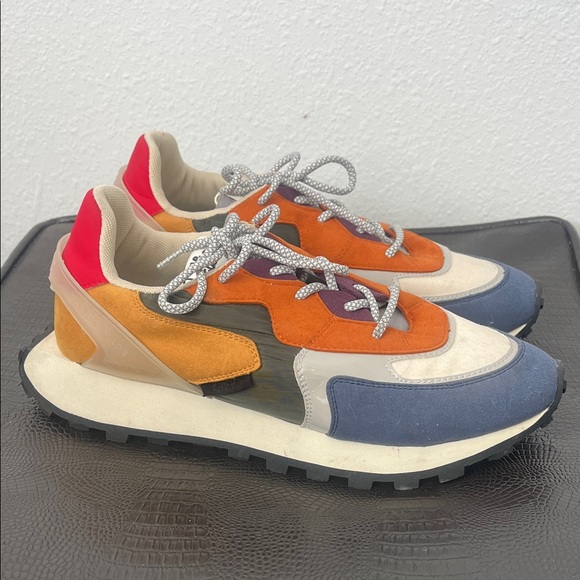 HECTOR MADEN Lightweight Colorblock Fashion Running Sneaker - Picture 2 of 7